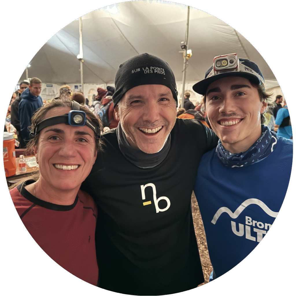 Michèle Laframboise et son fils Étienne lors du Bromont Ultra pour La Traversée.